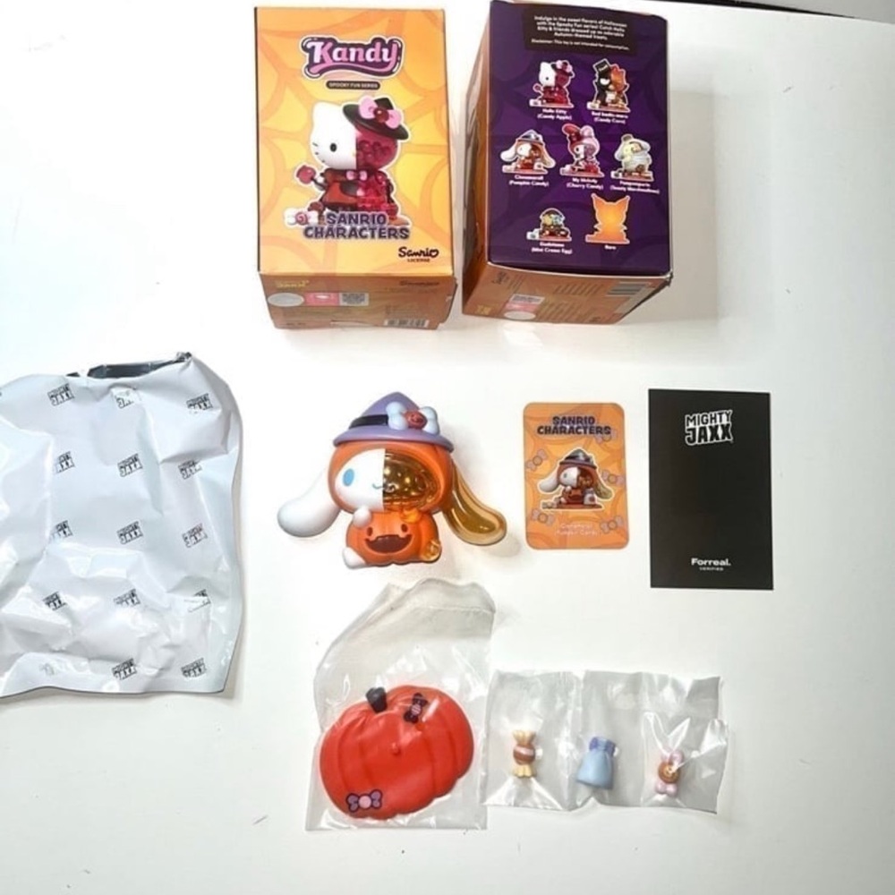 Mighty Jaxx Sanrio Halloween Cinnamoroll figure